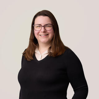 Headshot of Becca Chery