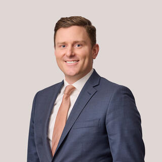 Headshot of Alex Harding