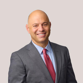Headshot of Josh Frankel